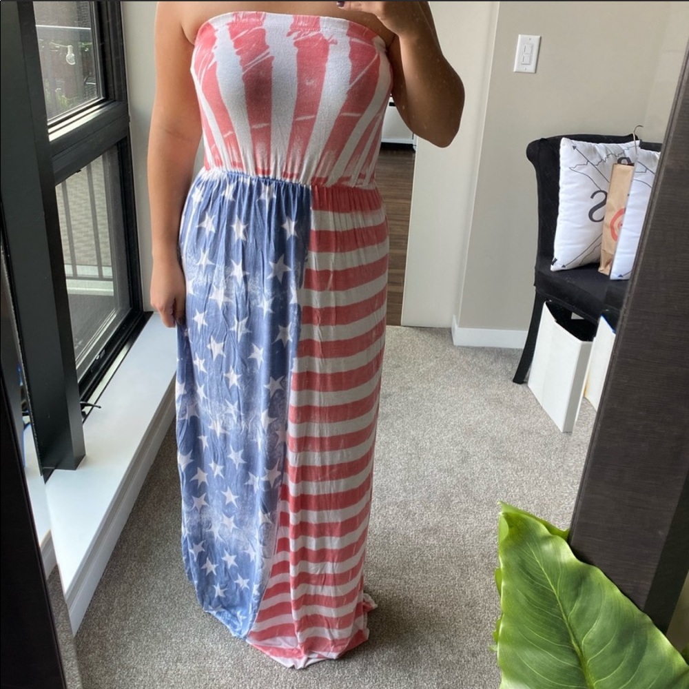 AMERICAN FLAG DRESS 🇺🇸